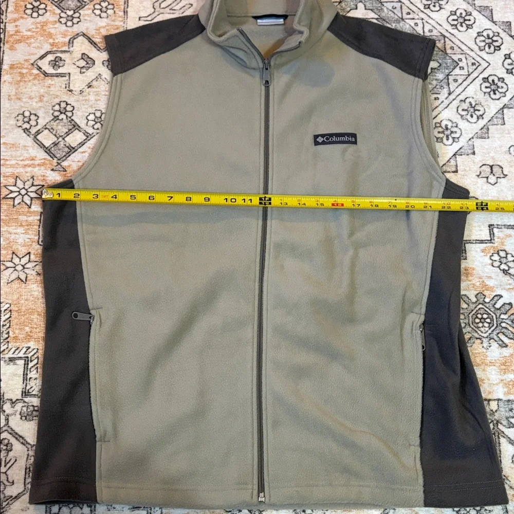 COLUMBIA L Steens Mountain Vest in tusk buffalo - Picture 5 of 7